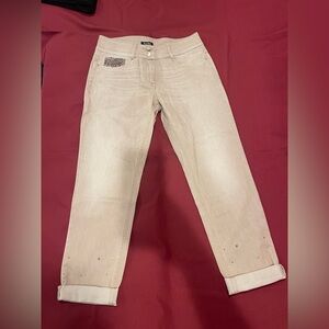 Stylish Beige Women's Cropped Jeans